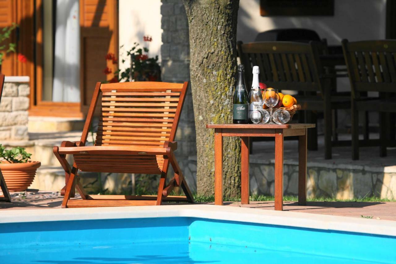 Holiday Home Sarita Šišan Exterior foto