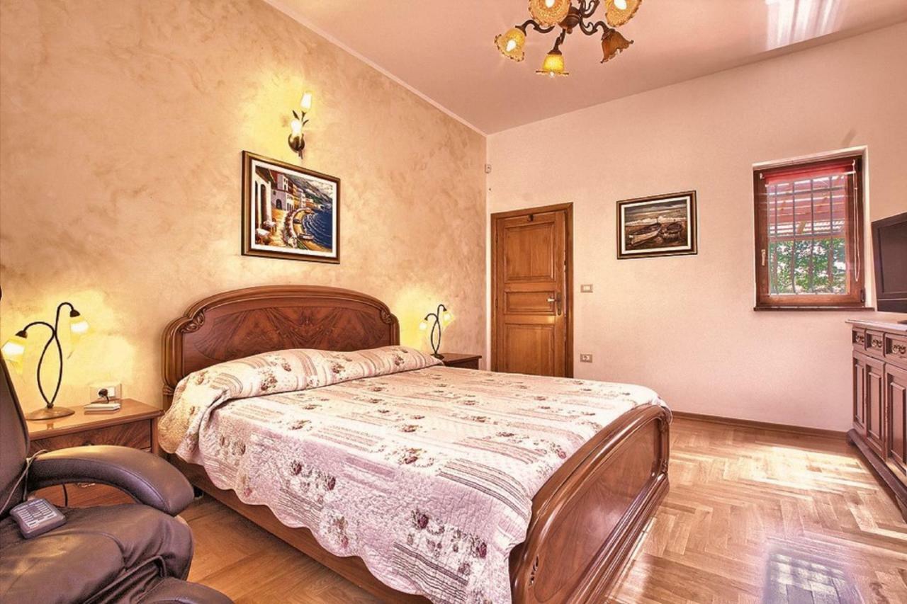 Holiday Home Sarita Šišan Exterior foto