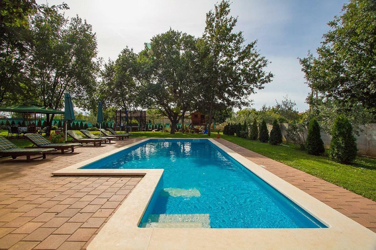 Holiday Home Sarita Šišan Exterior foto
